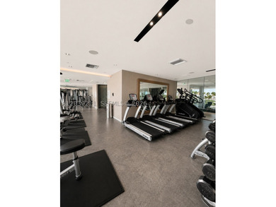 Fully renovated and reimagined turnkey 2,388 SF 3-Bedroom + Den - photo 39