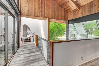 The rarest find in Temple Terrace, 312 S Riverhills Drive is the - photo 47