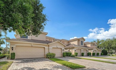 Turnkey Furnished Waterfront Condo in Palmer Ranch, updated - photo 1