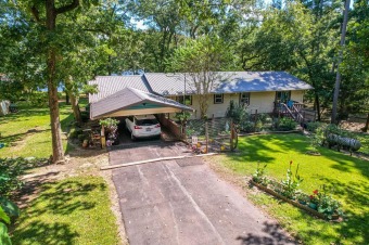 Lake Home Off Market in Elkhart, Texas