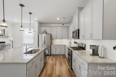 Here is that hard-to-find, charming one-floor home near Wesley - photo 10