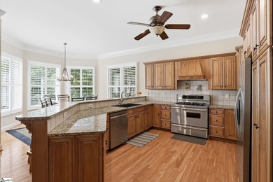 Experience luxury lake living on Lake Hartwell! This beautifully - photo 10