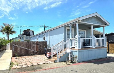 Across the street from the OCEAN!!! Very Rare Find! Awesome - photo 1