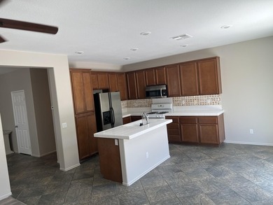 *** Beautiful Single-Story Home in the desirable Moreno Valley - photo 17