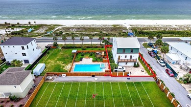 Your private paradise! Fully enclosed and gated for your privacy - photo 1