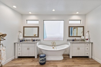 Stunning extended Amethyst model offering over 3,000 sq ft with - photo 23