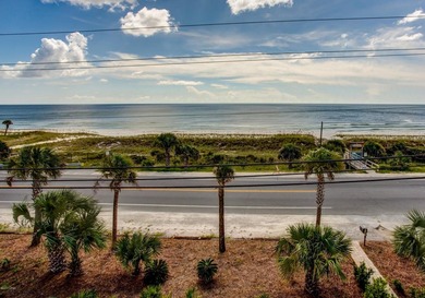 Your private paradise! Fully enclosed and gated for your privacy - photo 4