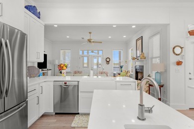 Blending relaxed elegance with unmistakable waterfront charm - photo 24