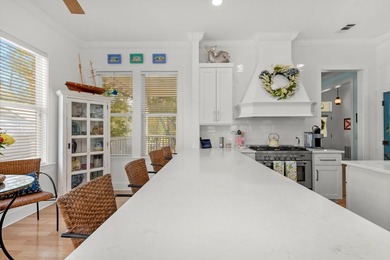 Blending relaxed elegance with unmistakable waterfront charm - photo 26