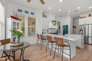 Blending relaxed elegance with unmistakable waterfront charm - photo 27