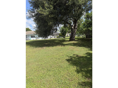 Very Nice 3/2/1 Home in Port St Lucie. Open, Bright & Airy - photo 29