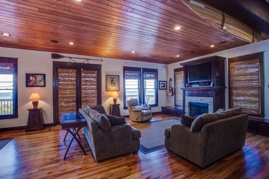 Your private paradise! Fully enclosed and gated for your privacy - photo 10
