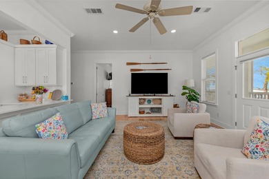 Blending relaxed elegance with unmistakable waterfront charm - photo 32