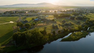 MLS# 292123 This exceptional property embodies the pinnacle of - photo 4