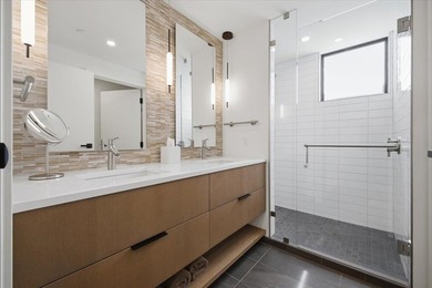 The One You've Been Waiting For! This pristine, second floor 2 - photo 38