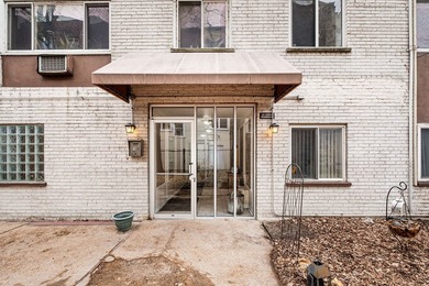 Exceptional opportunity. Rentals are permitted and Investors are - photo 2