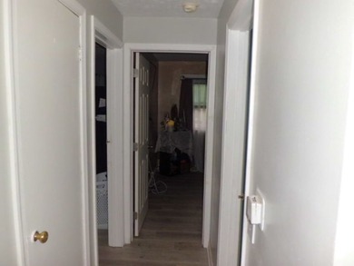 Investor opportunity- Endless potential in a prime location - photo 7