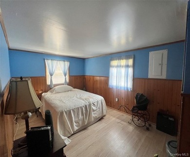 Welcome to this well-loved and beautifully maintained - photo 10
