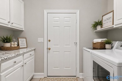 Updated & Move-In Ready, 4BR/3BA home in the Cherokee Ridge golf - photo 12