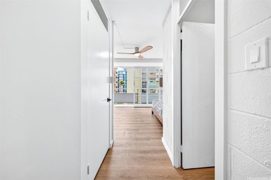 Fully remodeled Waikiki studio at Rosalei! Welcome home to this - photo 13