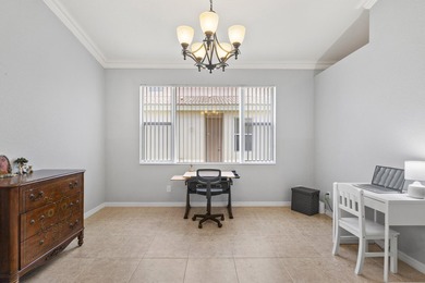 Beautifully maintained 4-bedroom, 3-bath home with a 3-car - photo 14