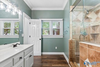 Updated & Move-In Ready, 4BR/3BA home in the Cherokee Ridge golf - photo 15