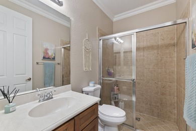Beautifully maintained 4-bedroom, 3-bath home with a 3-car - photo 17