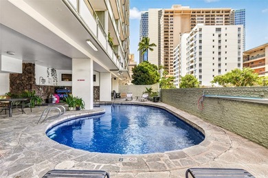 Fully remodeled Waikiki studio at Rosalei! Welcome home to this - photo 20