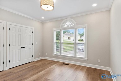 Updated & Move-In Ready, 4BR/3BA home in the Cherokee Ridge golf - photo 21
