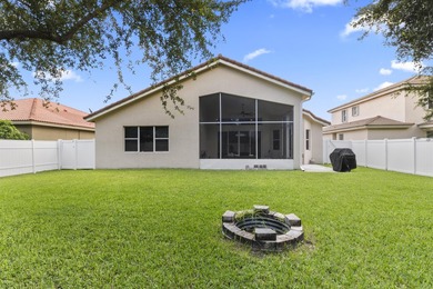 Beautifully maintained 4-bedroom, 3-bath home with a 3-car - photo 34