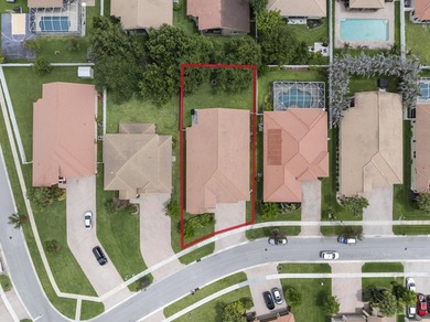 Beautifully maintained 4-bedroom, 3-bath home with a 3-car - photo 38