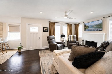 Welcome to this charming 3-bedroom, 2-bathroom home on one of - photo 4