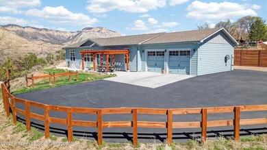 Situated above and along the Colorado River on nearly 2 acres (1 - photo 2