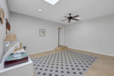 Fully Furnished Waterfront Home in Coldspring - photo 30