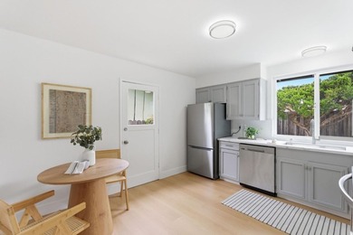 Welcome to this charming and move-in-ready 3-bedroom, 2-bath - photo 16
