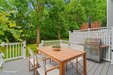 Welcome home to this beautifully maintained townhouse nestled on - photo 32