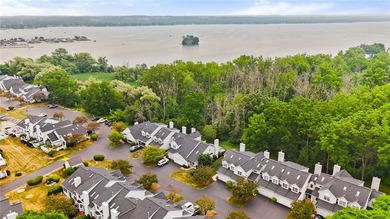Welcome home to this beautifully maintained townhouse nestled on - photo 36