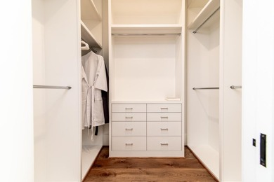 Owner/Agent Designed by award-winning local architects Clancy - photo 37