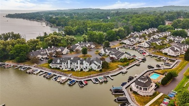 Welcome home to this beautifully maintained townhouse nestled on - photo 44