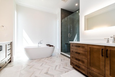 Owner/Agent Designed by award-winning local architects Clancy - photo 46