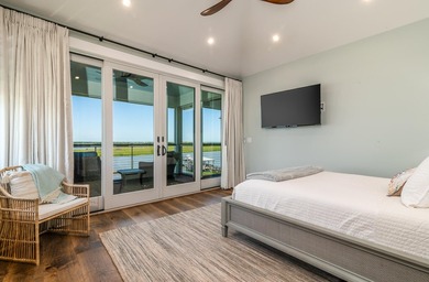 Owner/Agent Designed by award-winning local architects Clancy - photo 48