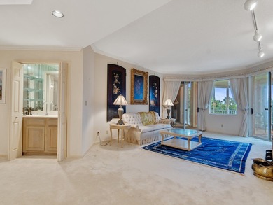 Discover a rare opportunity to own a spacious 2bd/3.5ba condo in - photo 8