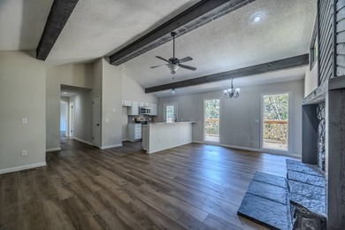 Lake Home For Sale in Lake Ozark, Missouri