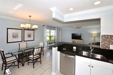 RARE FIND...1st Floor remodeled 2 Bed/2 Bath partially furnished - photo 7