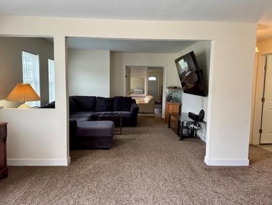 Klinger Lake Area - this home is move in ready. One mile from - photo 12