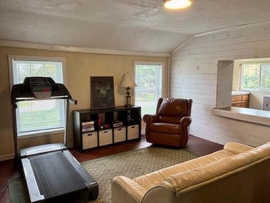 Klinger Lake Area - this home is move in ready. One mile from - photo 17