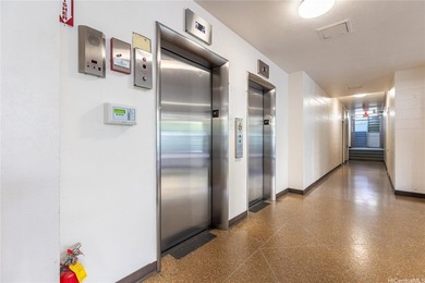 Fully remodeled Waikiki condo at Rosalei! Welcome home to this - photo 19
