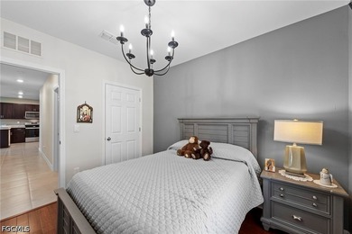 Welcome home to this beautifully upgraded villa in Magnolia - photo 23
