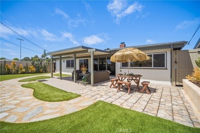Fully turnkey and thoughtfully reimagined, this 4-bedroom - photo 34