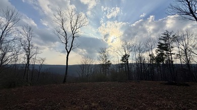 For those searching for true Tennessee mountain beauty, this +/- - photo 46